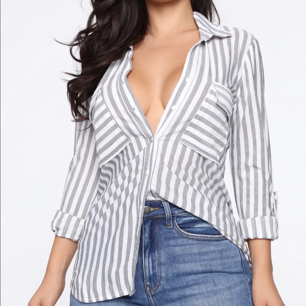 She’s A Classic - Fashion Nova Stripe Top 🌙